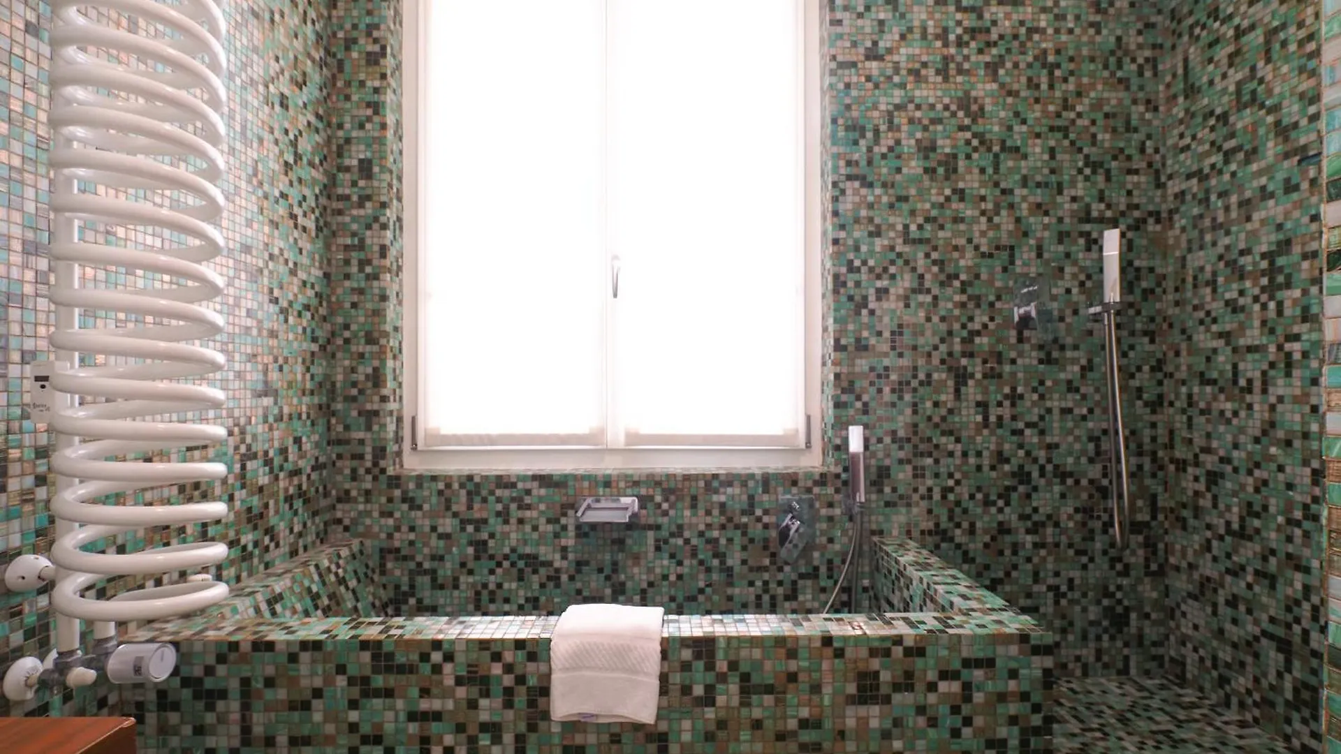 Court House Elegant Apartment Milan