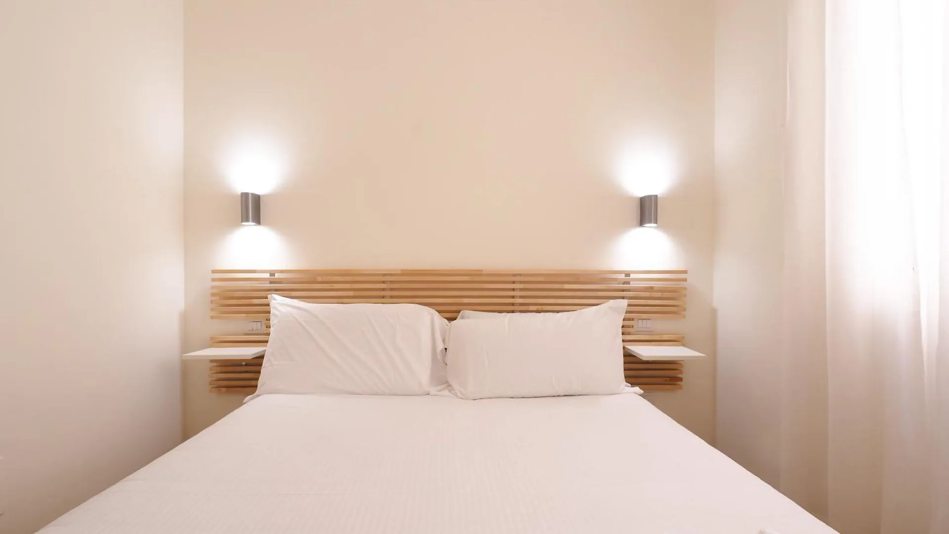 Court House Elegant Apartment Milan