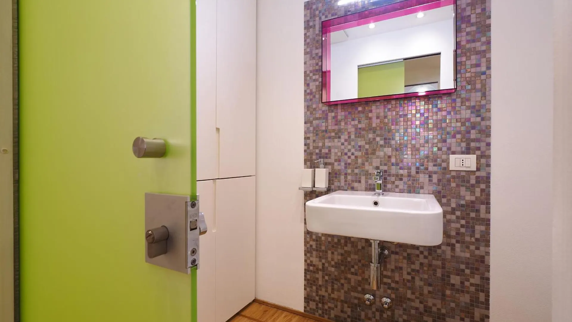 מילאנו Court House Elegant Apartment איטליה