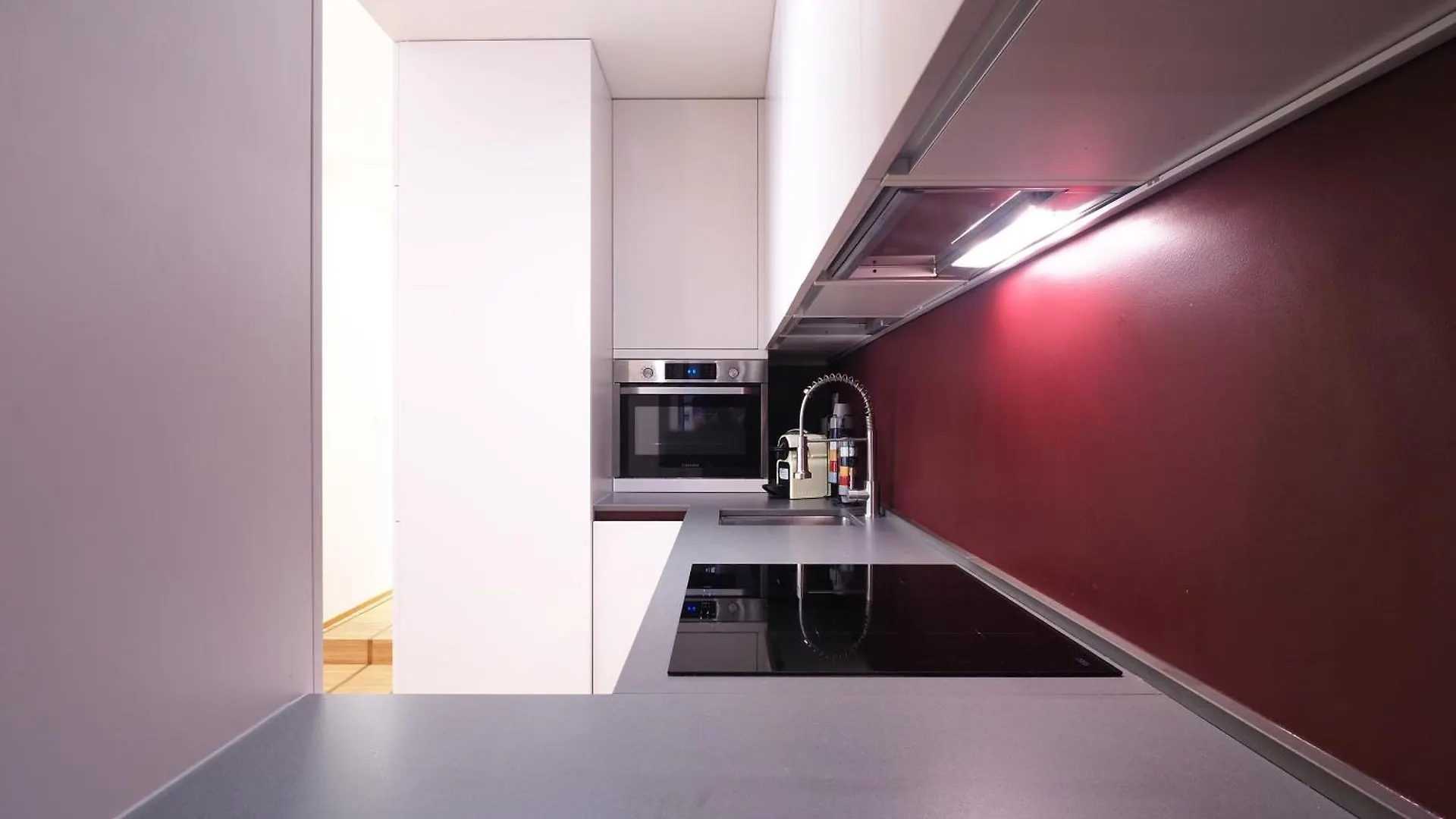 מילאנו Court House Elegant Apartment 0*,  איטליה